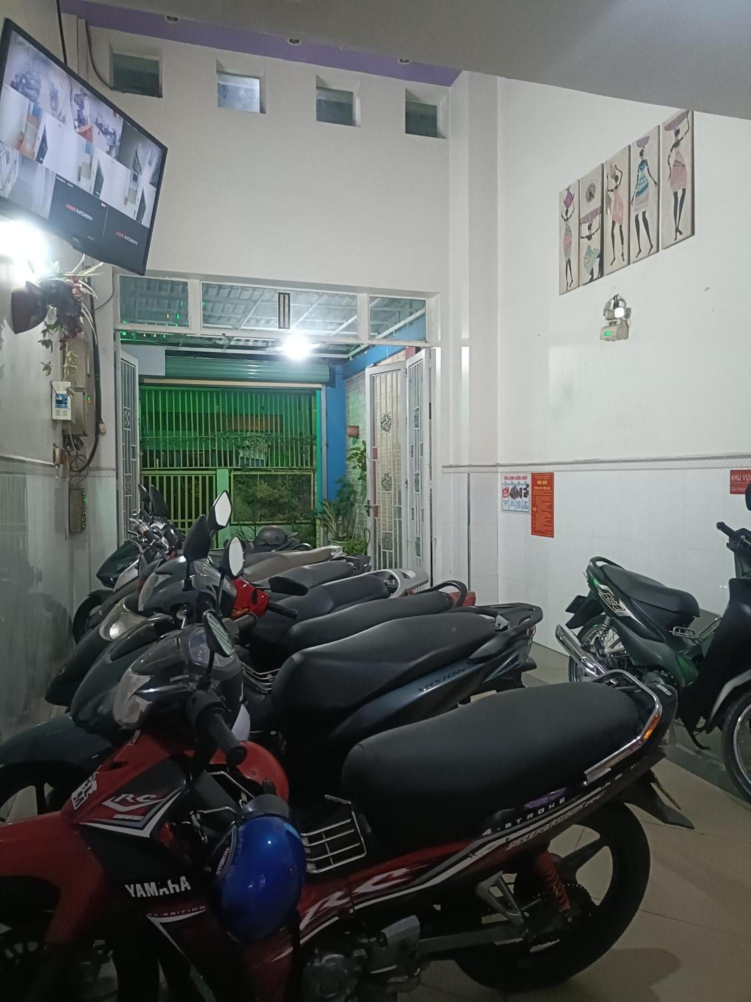Hotel Phuong Linh Ho-Chi-Minh-Stadt Exterior foto